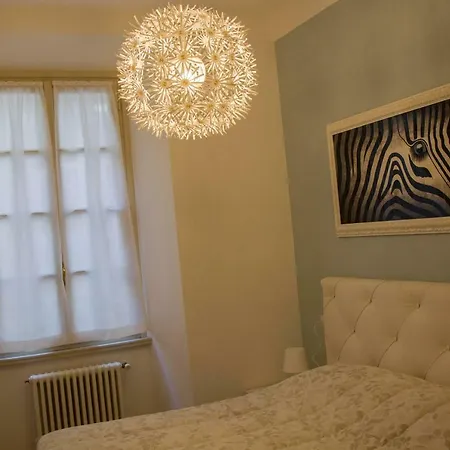 Lella's Apartment